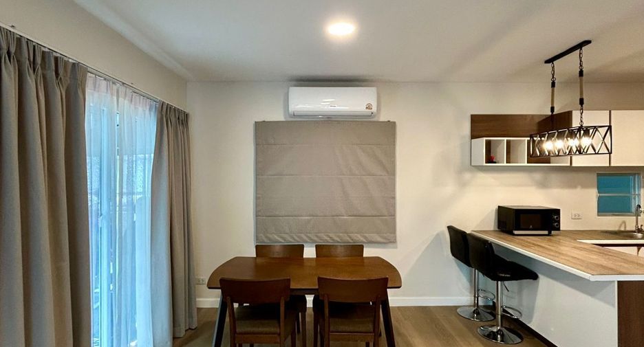 Casa en alquiler de 3 habitaciones en Mueang Phuket, Phuket