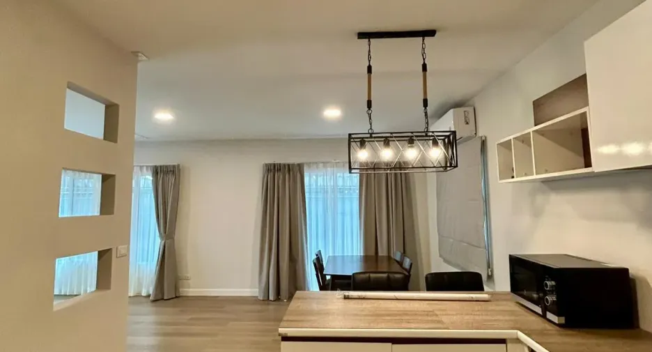 For rent 3 bedrooms house in Mueang Phuket, Phuket