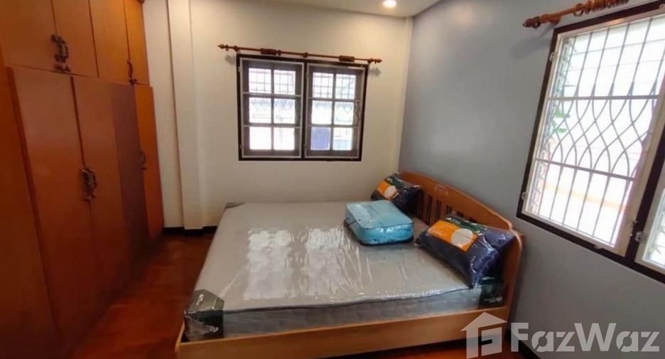 Haus zur Miete mit 3 Zimmer in Mueang Chiang Mai, Chiang Mai
