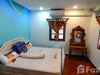 À louer 3 chambres maison à Mueang Chiang Mai, Chiang Mai