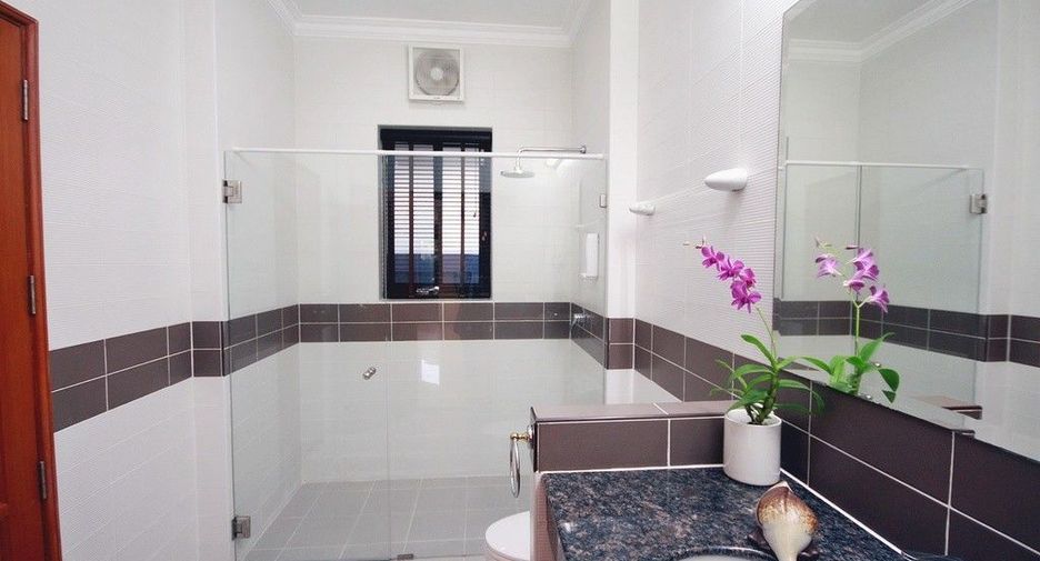For sale and for rent 3 bedrooms villa in Hua Hin, Prachuap Khiri Khan