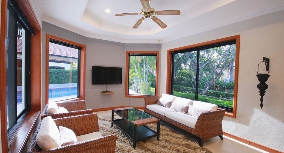 À vendre et à louer 3 chambres villa à Hua Hin, Prachuap Khiri Khan
