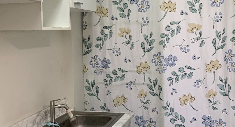 For rent 1 bed condo in Khlong Luang, Pathum Thani