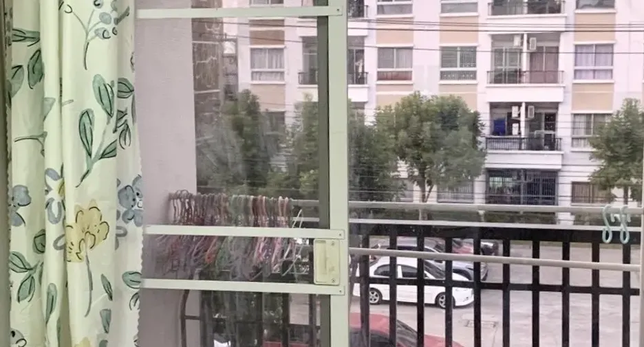 For rent 1 bed condo in Khlong Luang, Pathum Thani