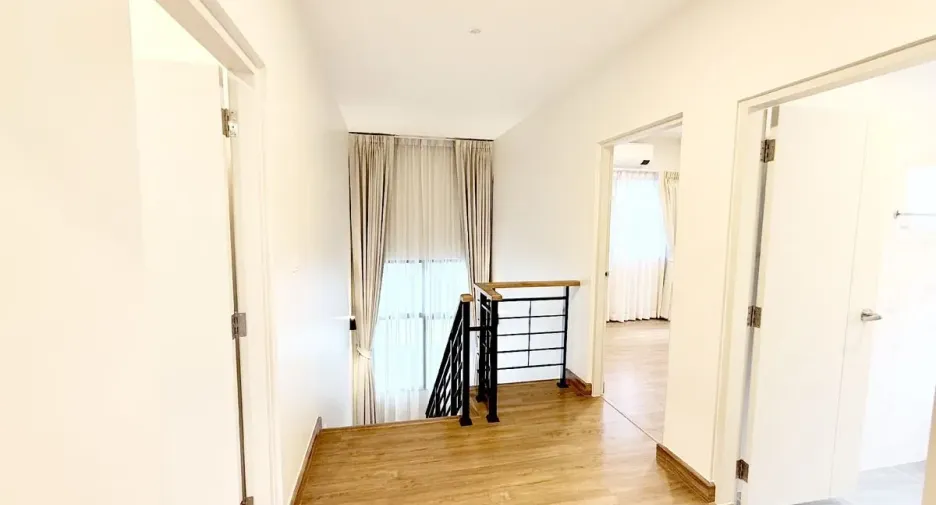 For sale and for rent 3 bedrooms house in Bang Phli, Samut Prakan