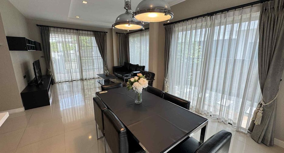 For rent 3 bedrooms house in San Sai, Chiang Mai