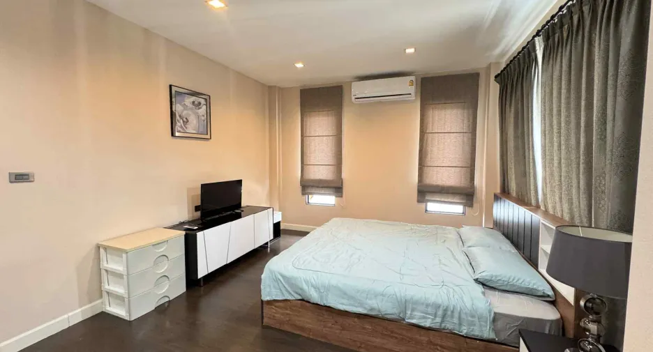 For rent 3 bedrooms house in San Sai, Chiang Mai