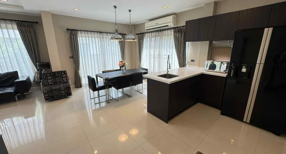 For rent 3 bedrooms house in San Sai, Chiang Mai