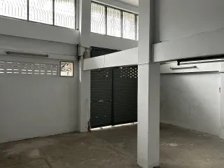 For sale and for rent 8 bedrooms townhouse in Bang Kho Laem, Bangkok