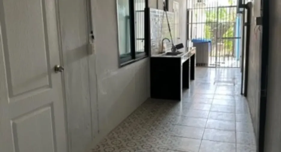 For sale 3 bedrooms house in Cha Am, Phetchaburi