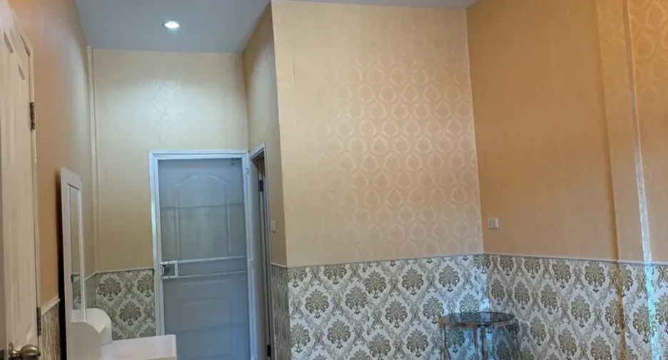 For sale 3 bedrooms house in Cha Am, Phetchaburi
