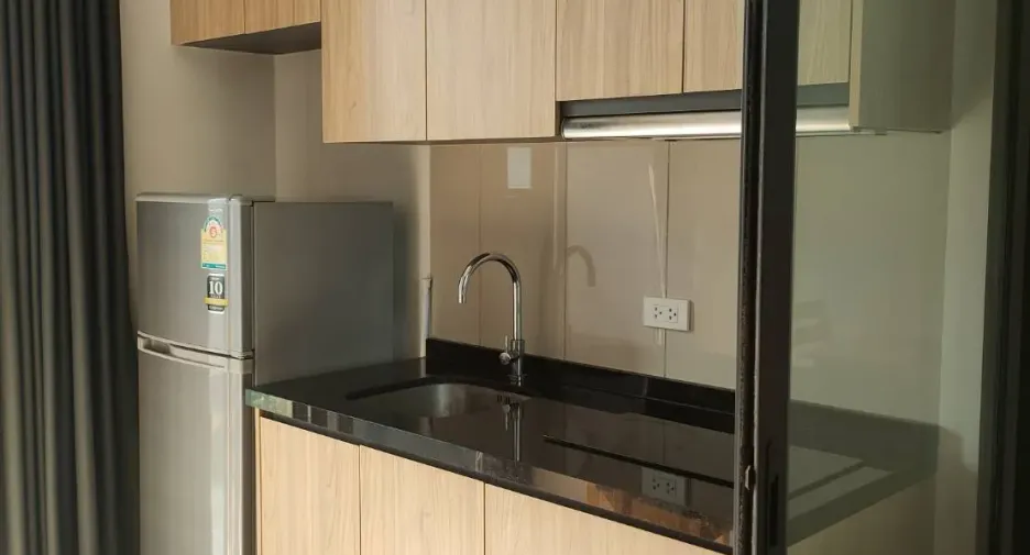 For sale and for rent 1 bed condo in Watthana, Bangkok