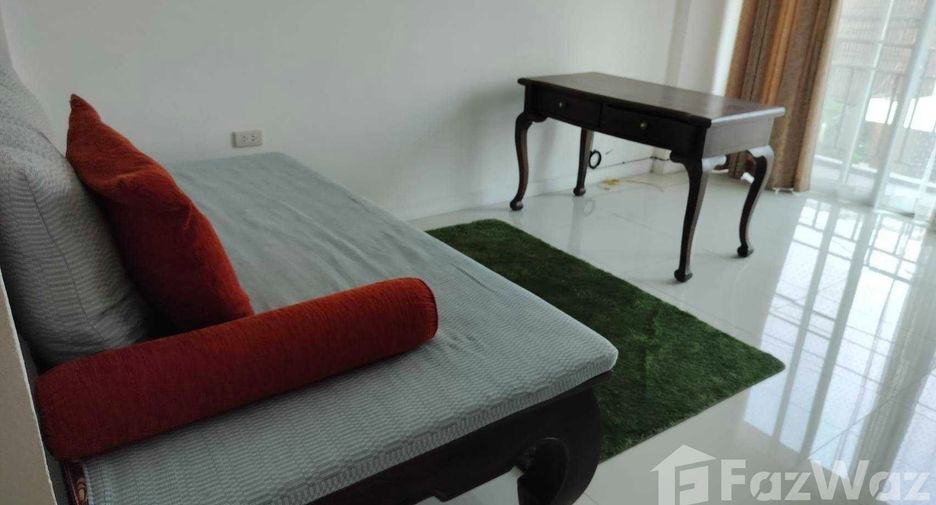 Reihenhaus zur Miete mit 3 Zimmer in Mueang Chiang Mai, Chiang Mai