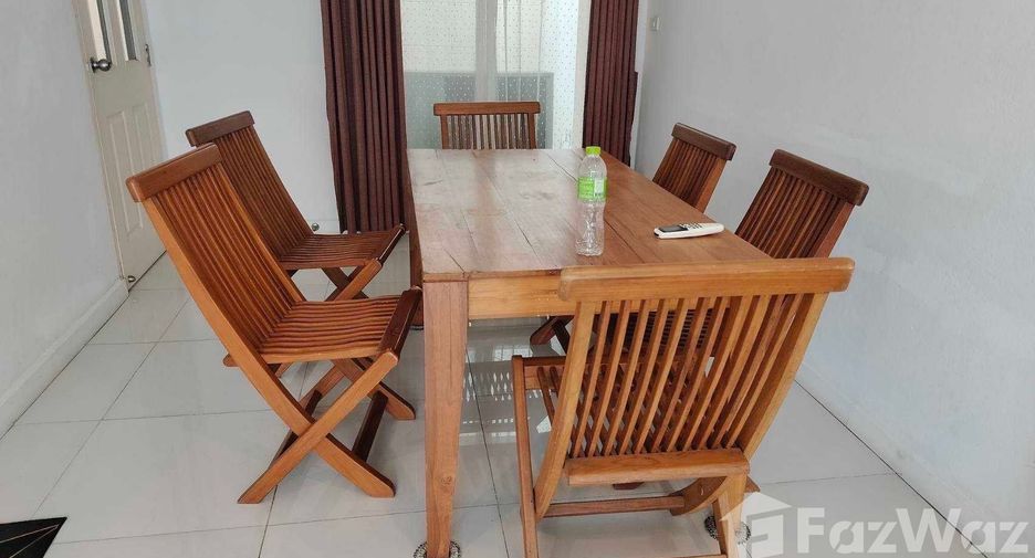 Reihenhaus zur Miete mit 3 Zimmer in Mueang Chiang Mai, Chiang Mai
