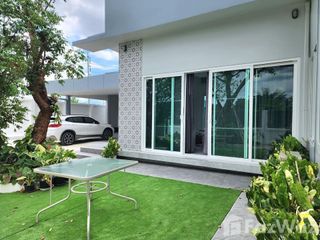 For sale and for rent 4 bedrooms house in Saraphi, Chiang Mai