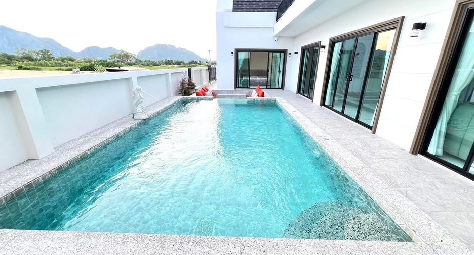Villa zum Kauf mit 3 Zimmer in Cha Am, Phetchaburi