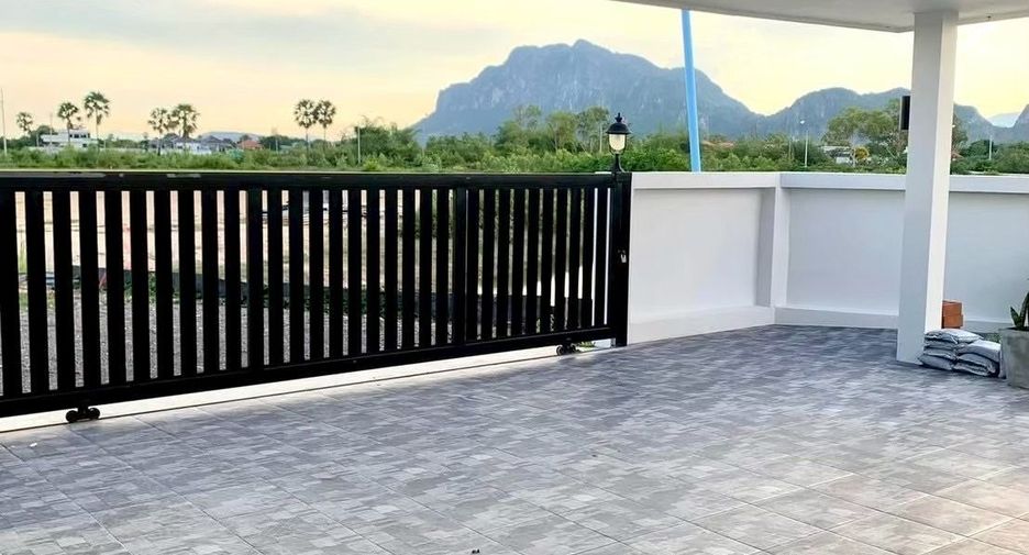 Villa zum Kauf mit 3 Zimmer in Cha Am, Phetchaburi
