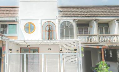 For sale 2 bedrooms townhouse in Lat Phrao, Bangkok