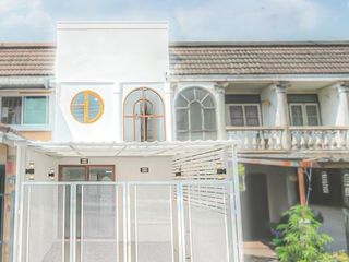For sale 2 bedrooms townhouse in Lat Phrao, Bangkok