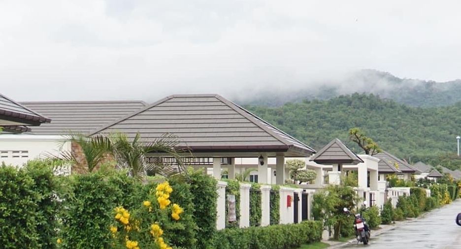 For rent 3 bedrooms house in Cha Am, Phetchaburi