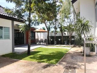 Villa zur Miete mit 6 Zimmer in Bang Lamung, Chonburi