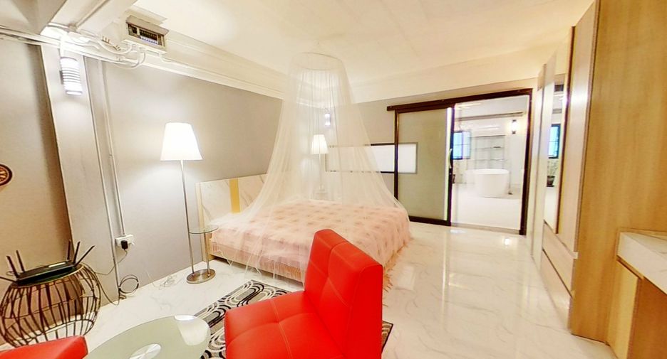 For sale 2 bedrooms townhouse in Mueang Chiang Mai, Chiang Mai