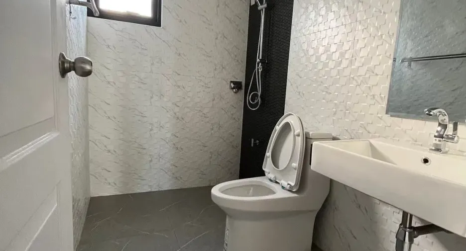 For sale 3 bedrooms house in San Sai, Chiang Mai