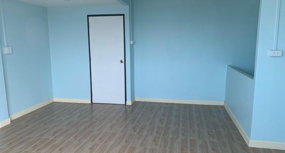 For sale 3 bedrooms townhouse in Hua Hin, Prachuap Khiri Khan