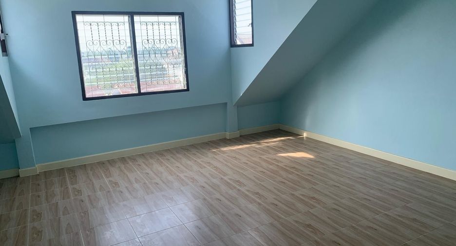 For sale 3 bedrooms townhouse in Hua Hin, Prachuap Khiri Khan