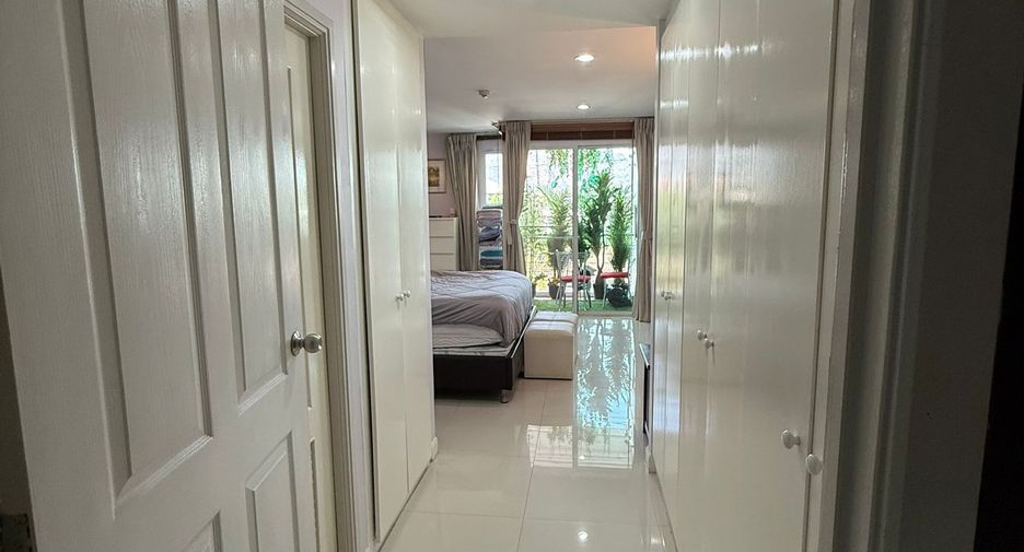 For sale 1 bed condo in Hua Hin, Prachuap Khiri Khan