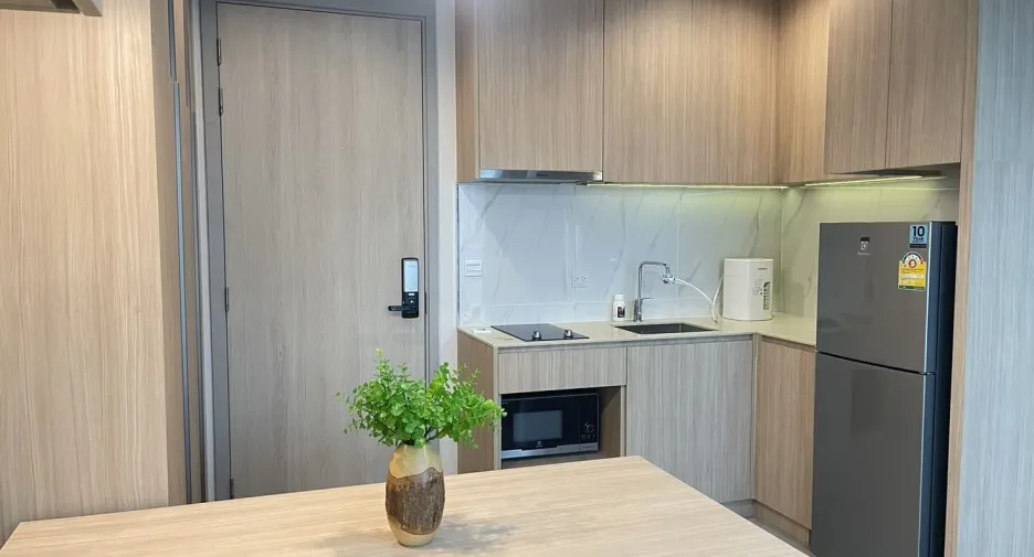 For sale and for rent 2 bedrooms condo in Phaya Thai, Bangkok