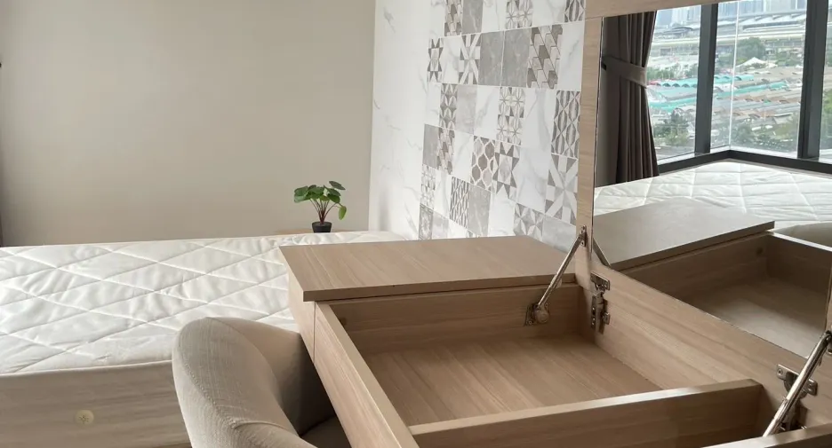 For sale and for rent 2 bedrooms condo in Phaya Thai, Bangkok