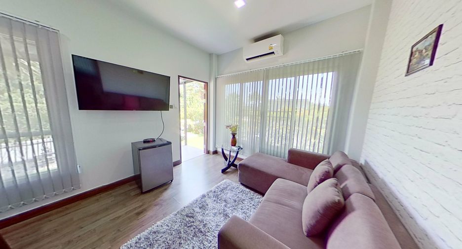 For sale 7 bedrooms villa in Saraphi, Chiang Mai
