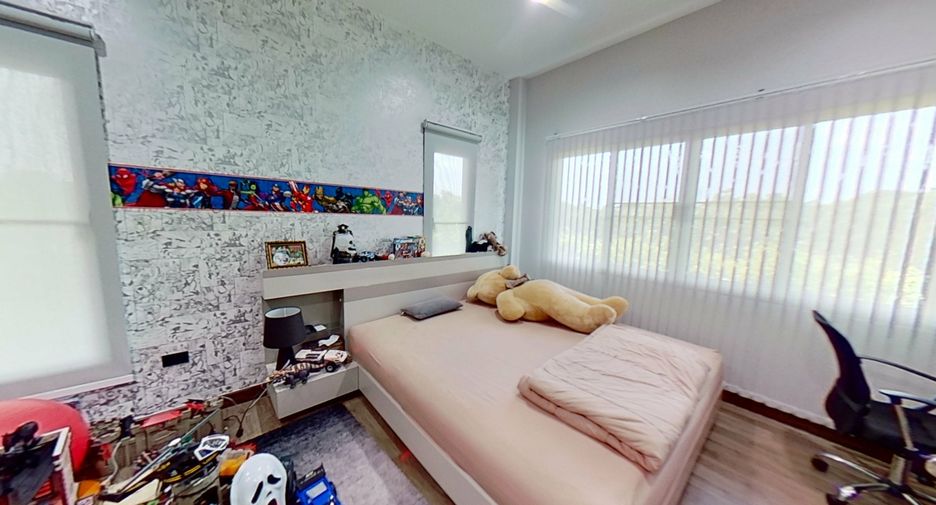 For sale 7 bedrooms villa in Saraphi, Chiang Mai