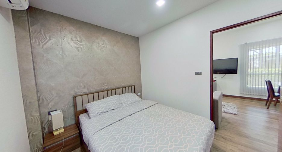 For sale 7 bedrooms villa in Saraphi, Chiang Mai
