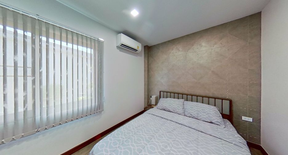 For sale 7 bedrooms villa in Saraphi, Chiang Mai