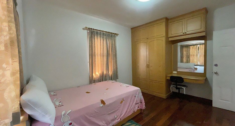 For sale 3 bedrooms house in Mueang Chiang Mai, Chiang Mai