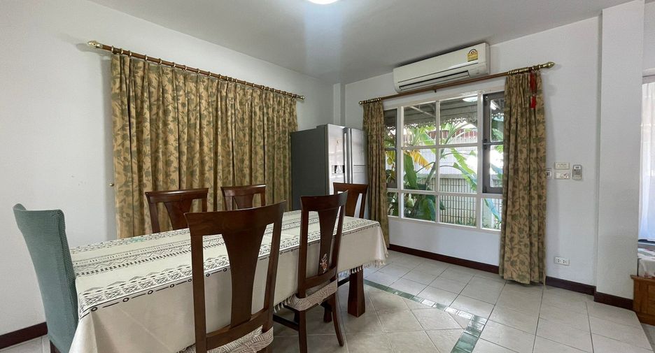 For sale 3 bedrooms house in Mueang Chiang Mai, Chiang Mai