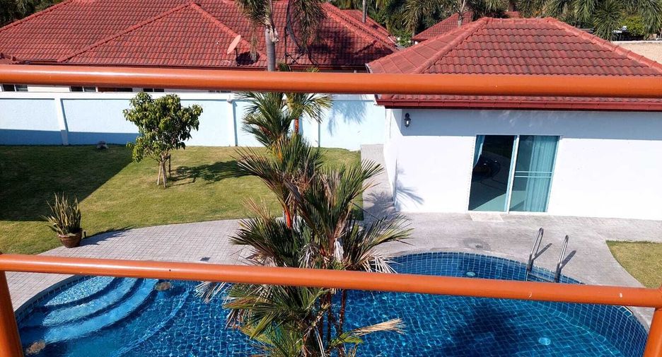 À louer 5 chambres villa à Bang Lamung, Chonburi