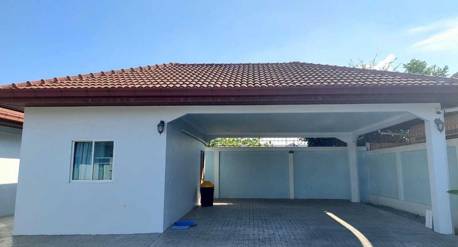 For rent 5 ベッドルーム villa in Bang Lamung, Chonburi