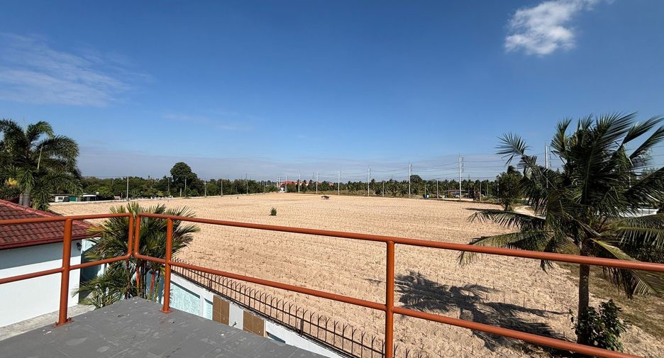 For rent 5 ベッドルーム villa in Bang Lamung, Chonburi