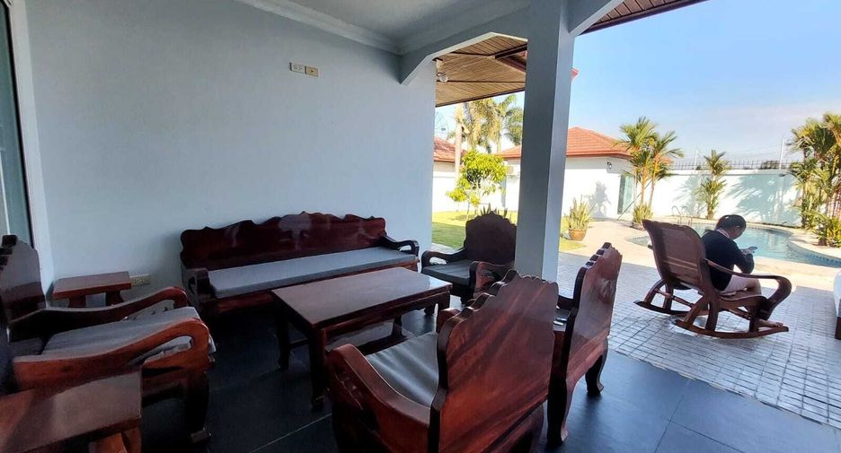For rent 5 ベッドルーム villa in Bang Lamung, Chonburi