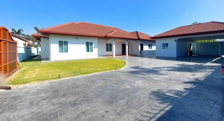For rent 5 ベッドルーム villa in Bang Lamung, Chonburi