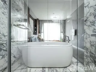 For sale 3 bedrooms condo in Phaya Thai, Bangkok