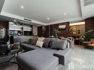 For sale 3 bedrooms condo in Phaya Thai, Bangkok
