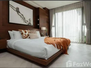 For sale 3 bedrooms condo in Phaya Thai, Bangkok