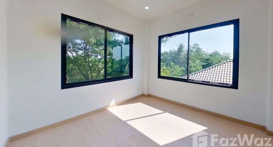 For sale 4 bedrooms house in San Sai, Chiang Mai