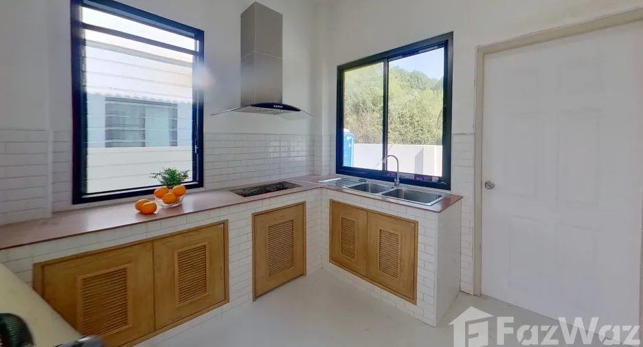 For sale 4 bedrooms house in San Sai, Chiang Mai