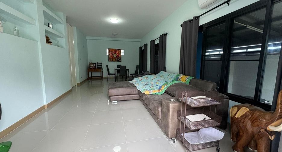 For rent 3 bedrooms house in San Sai, Chiang Mai
