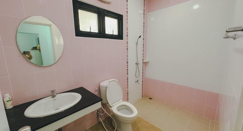 For rent 3 bedrooms house in San Sai, Chiang Mai